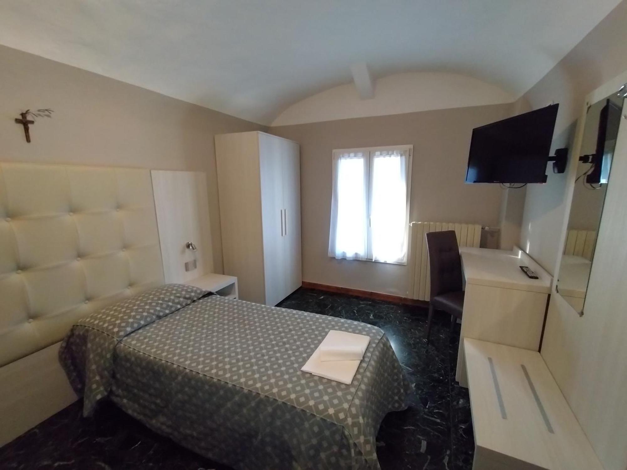 Albergo Venaria Reale Da Matteo Narzole Zewnętrze zdjęcie
